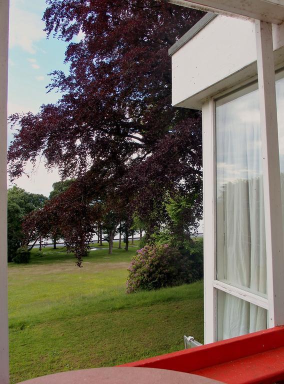 Almond House Lodge Эдинбург Экстерьер фото